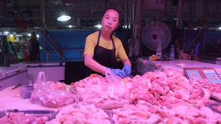 China detectó trazas de coronavirus en muestras de alitas de pollo provenientes de Brasil