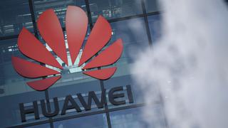 Estados Unidos denuncia que Huawei puede acceder a las redes de teléfono de móviles de todo el mundo 