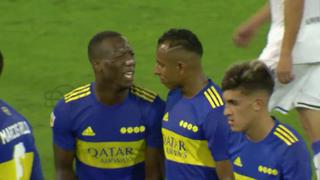 Luis Advíncula intercambió palabras con su compañero durante el partido de Boca Juniors [VIDEO]