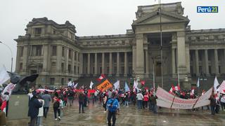 Marchas a favor y en contra de la gestión de Pedro Castillo convulsionan las calles