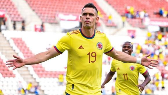 Rafael Santos Borré anotó su primer gol con Colombia en 16 encuentros. (Foto: Getty)
