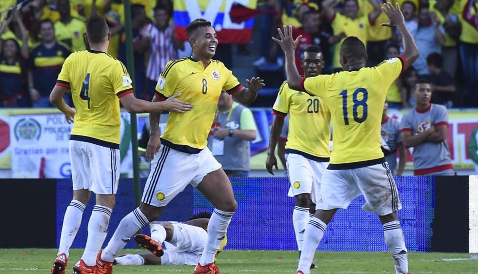 Perú cayó 2-0 ante Colombia en el inicio de las Eliminatorias a Rusia 2018. (AFP)