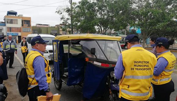 Se detectó unos 30 mototaxis informales, así como diversas irregularidades. (Foto: Municipalidad de Lima)
