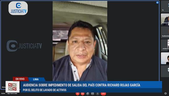 Richard Rojas García apareció en audiencia virtual sentado en el asiento de un vehículo. (Captura de pantalla Justicia TV)