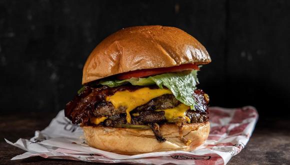 Cada 28 de mayo se celebra el Día de la Hamburguesa. Jaime Pesaque te invita a celebrarlo en Mad Burger toda la semana, disfrutando de Mad Burger: Limited Edition.