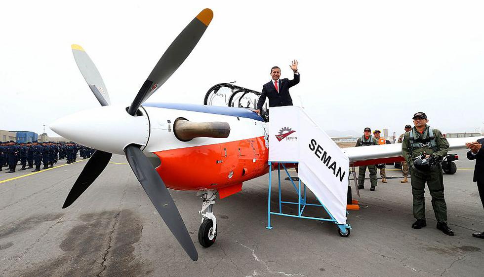 Ollanta Humala presentó aviones de instrucción KT-1P para lucha antidrogas. (Presidencia Perú)