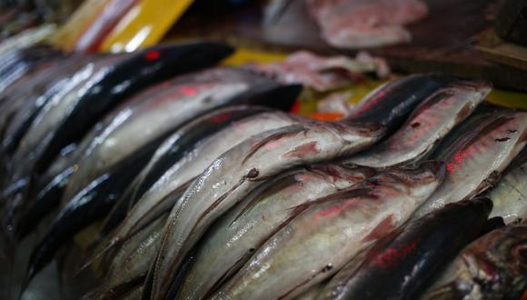 El titular de Produce, Raúl Pérez- Reyes, indicó que se establecerá el martes como el día principal para incentivar el consumo de pescado. (Foto: GEC)