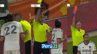 ¿Qué hiciste Martín? El uruguayo se acercó al árbitro mientras este revisaba el VAR y fue expulsado [VIDEO]