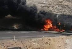 Arequipa: Chofer y copiloto mueren al volcar e incendiarse camión cisterna | VIDEO