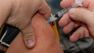 Se está estudiando vacuna contra el cáncer que podría funcionar de manera universal