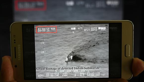 La Armada de Pakistán publicó este vídeo en donde, afirman, se observa un submarino indio retirándose de sus aguas. (Foto: AFP)