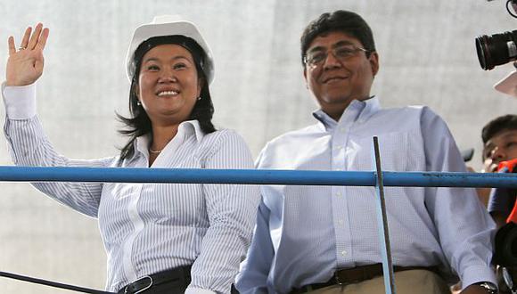 Elmer Cuba pidió licencia indefinida en Macroconsult tras sumarse a la campaña de Keiko Fujimori. (Perú21)