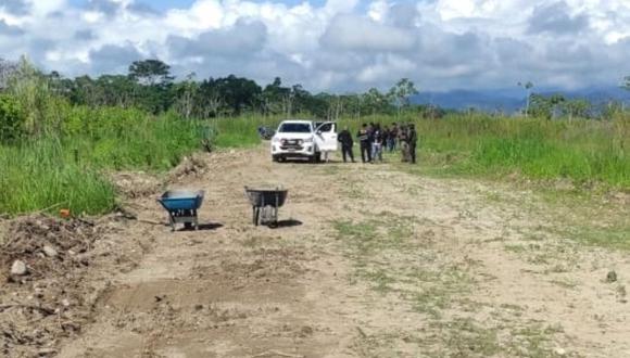 San Martín: En el interior de una camioneta, los policías hallaron una pistola calibre 38 y dos cacerinas abastecidas con balas, dos teléfonos celulares, una bolsa con 502 envoltorios con alcaloide de cocaína. (Foto: PNP)