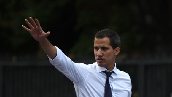 "Tienen que entender que esto no es un juego [...], que hay consecuencias", advirtió el líder opositor Juan Guaidó. (Foto: AFP)