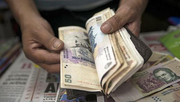 En lo que va del año, el peso argentino se ha devaluado más de 53%. (Foto: Reuters)