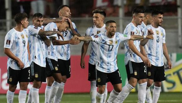 Argentina llegó a los 32 puntos y se puso a cuatro de Brasil en Eliminatorias. (Foto: AFP)