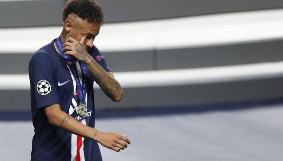 Neymar y otros futbolistas del PSG hicieron más popular el single hace unos días, al cantarlo a viva voz tras clasificar a la primera final de Champions del conjunto francés. (Foto: AFP)