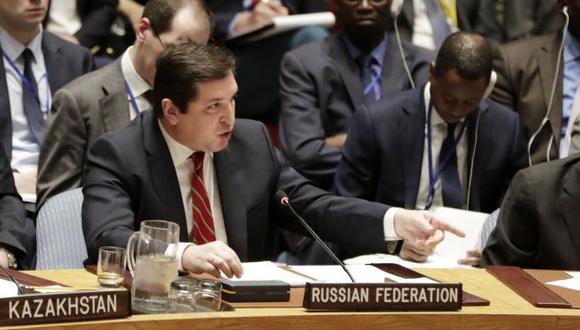 Representante ruso ante el Consejo de Seguridad, Vladimir Safronkov, debate la crisis en Siria. (EFE)