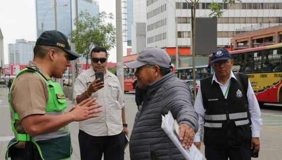 El operativo contó con la participación de la Policía Nacional. (Municipalidad de San Isidro)