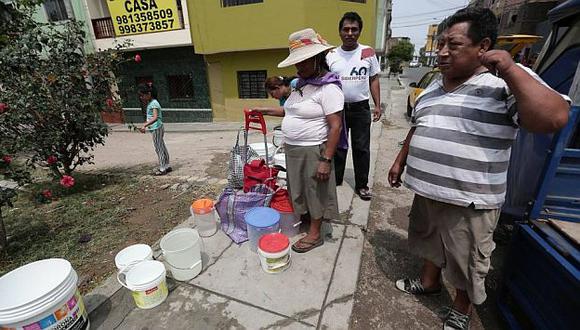Recomendaciones para almacenar correctamente el agua en estos días de corte y escasez. ((Anthony Niño de Guzmán)