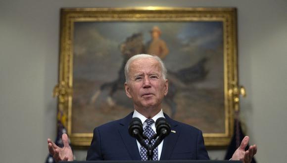 El presidente de los Estados Unidos, Joe Biden, habla sobre la evacuación en curso de Afganistán, el 24 de agosto de 2021, desde la Sala Roosevelt de la Casa Blanca en Washington, DC. (Foto de JIM WATSON / AFP).
