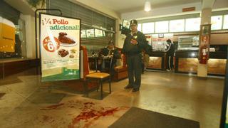 Callao: Policías y delincuentes se agarran a balazos en pollería