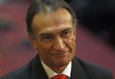 ¿Lo hará? Héctor Becerril deberá cumplir su promesa por clasificación de Perú