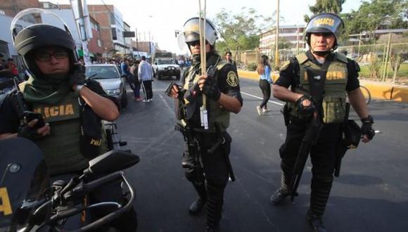 La Policía Nacional del Perú mantendrá el control del orden interno, con el apoyo de las Fuerzas Armadas. (Foto: GEC)