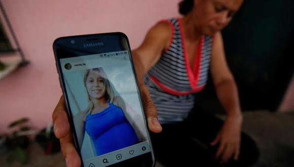 Carolina, la madre de Maroly, Bastardo muestra una foto de su hija en sus redes sociales. (Foto: Reuters)