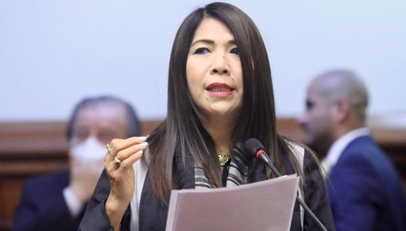 María Cordero es denunciada por los presuntos delitos de cohecho pasivo impropio y concusión en agravio del Estado. (Foto: Congreso)