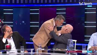 Horacio Pagani y Diego Díaz se besaron en vivo en medio de debate sobre River y Boca [VIDEO]