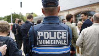 Francia: joven de 22 años mata a cinco miembros de su familia en su casa
