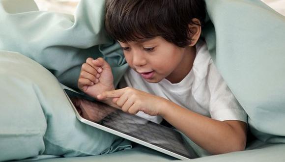 Minsa: Uso excesivo de tablets y smartphones causa miopía en niños. (Internet)