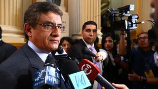 Juan Sheput cuestiona al Ejecutivo por criticar incautación a Humala y Heredia