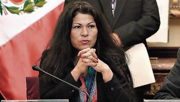 Congresista Yesenia Ponce había dejado mal parada a Keiko Fujimori.