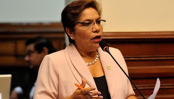 "¿Por qué el ministro Salvador del Solar está en este afán de responsabilizar por todo al Congreso?", cuestionó Luz Salgado. (Foto: GEC / Video: Congreso)