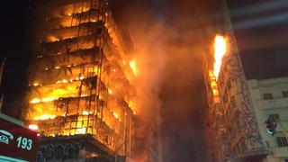 Un edificio de 24 pisos de Sao Paulo colapsa tras un incendio [FOTOS Y VIDEO]