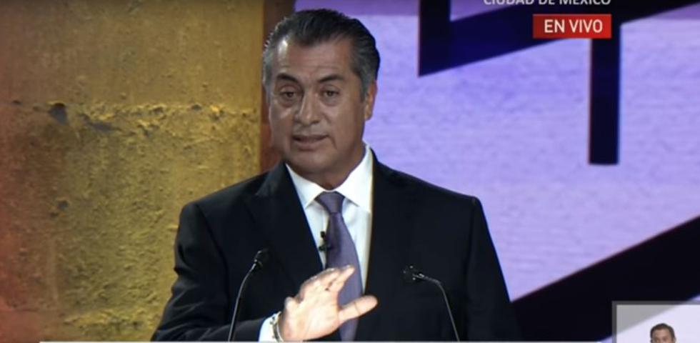 México: Candidato presidencial propone "mocharle la mano" a los corruptos. (Telemundo)