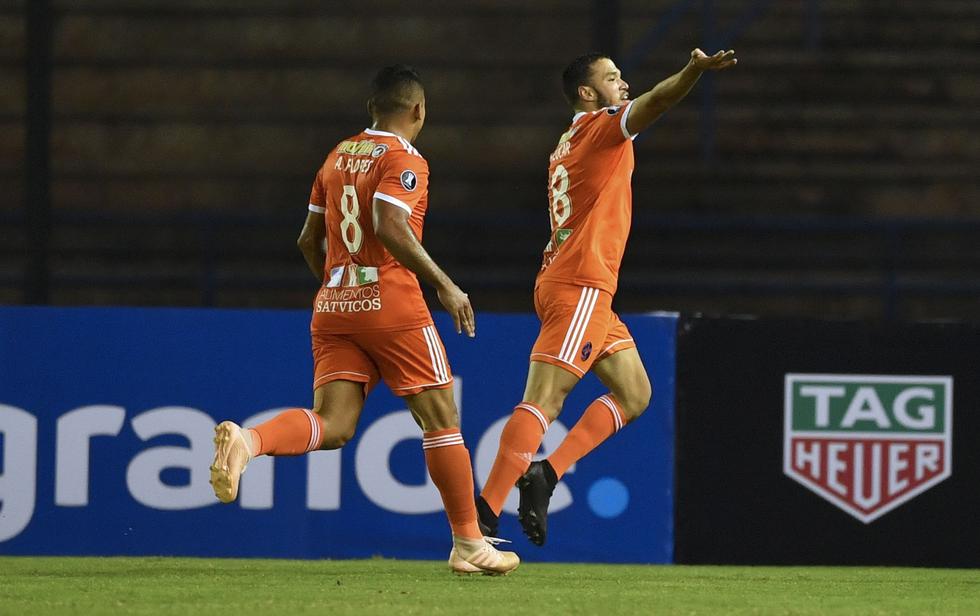 Real Garcilaso cayó 1-0 ante La Guaira por la Copa Libertadores. (AFP)