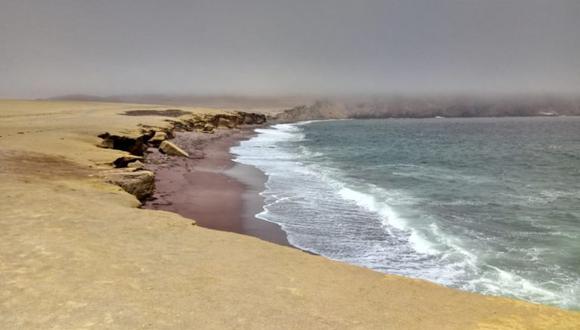 La Reserva Nacional Paracas en la costa peruana es cerrada como medida preventiva ante oleajes anómalos. Foto: GEC.