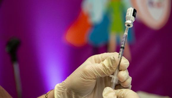 La vacunación ayudará a evitar casos severos  (Foto: Joseph Prezioso / AFP)