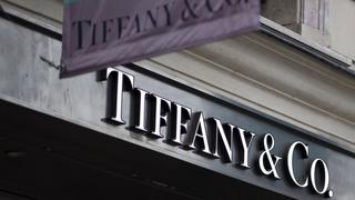 El grupo LVMH cierra la compra de Tiffany y remodela la dirección de la joyería