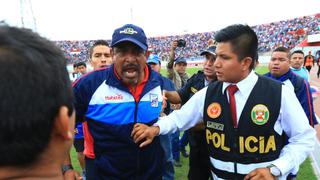 Denuncian a ex futbolista José Soto por golpear a un policía en Trujillo