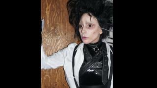 Lady Gaga se disfrazó del 'Hombre Manos de Tijera' por 'Halloween' y asombró [FOTOS]