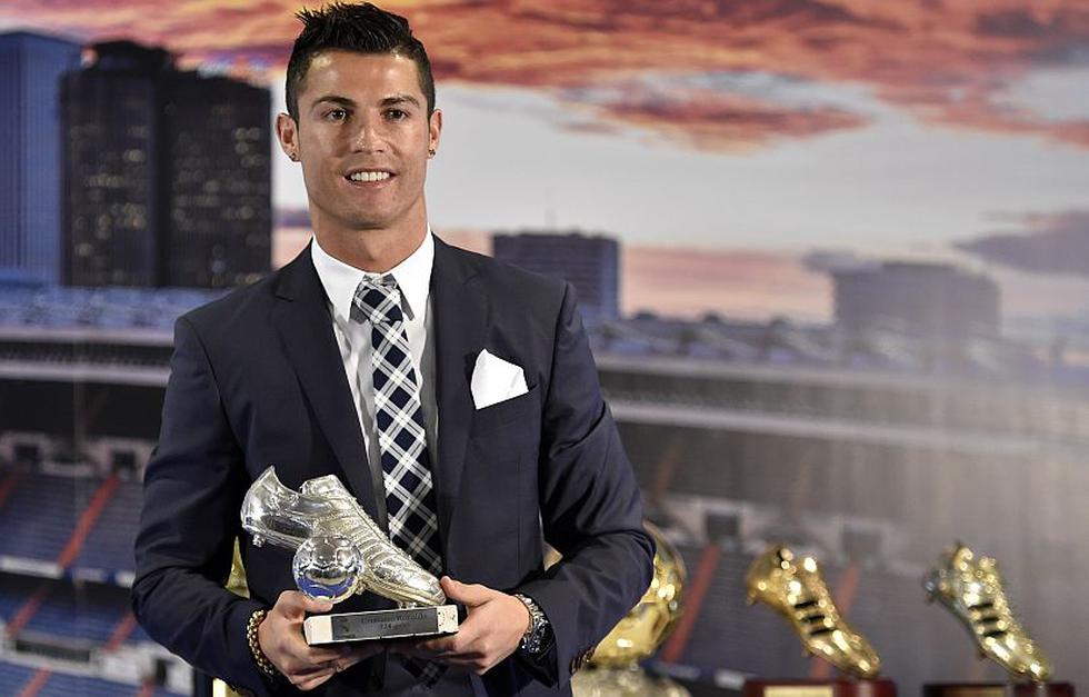 Cristiano Ronaldo recibió homenaje como goleador histórico del Real Madrid. (AFP)