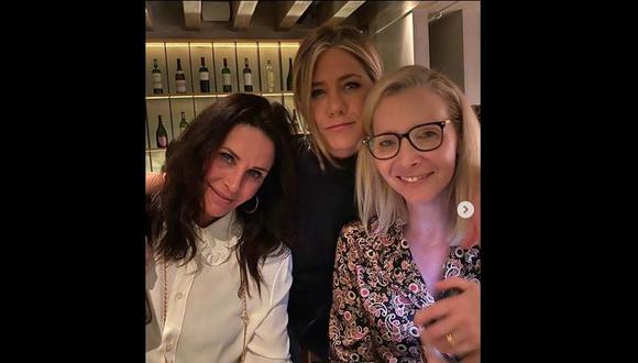Jennifer Aniston, Courteney Cox y Lisa Kudrow se reunieron y les piden el retorno de ‘Friends’. (Instagram)