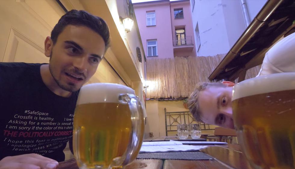 Visita el peor bar de Europa del Este sin imaginar que se llevaría tremenda sorpresa con el mesero. El video es viral en redes sociales. (YouTube)