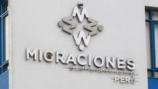 Migraciones: local del Jockey Plaza atenderá jueves y viernes de Semana Santa a pasajeros que deben tramitar pasaporte