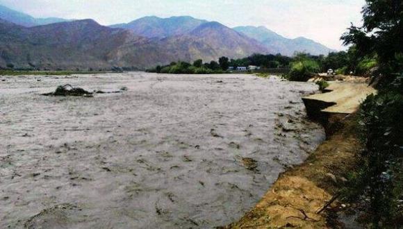 Aumentó  el caudal del río Chicama. (@wifrasani)