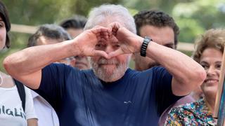 Proclaman candidato a Lula pese a estar preso en Brasil